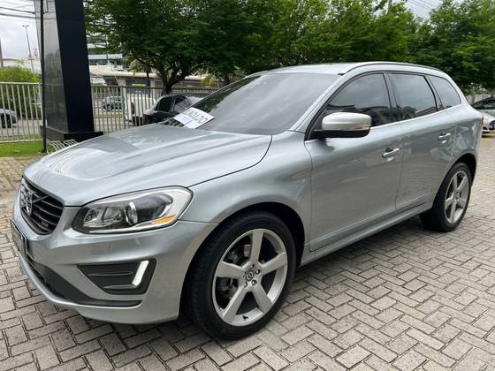 VOLVO XC60 2.0 T5 R DESIGN TURBO GASOLINA 4P AUTOMÁTICO